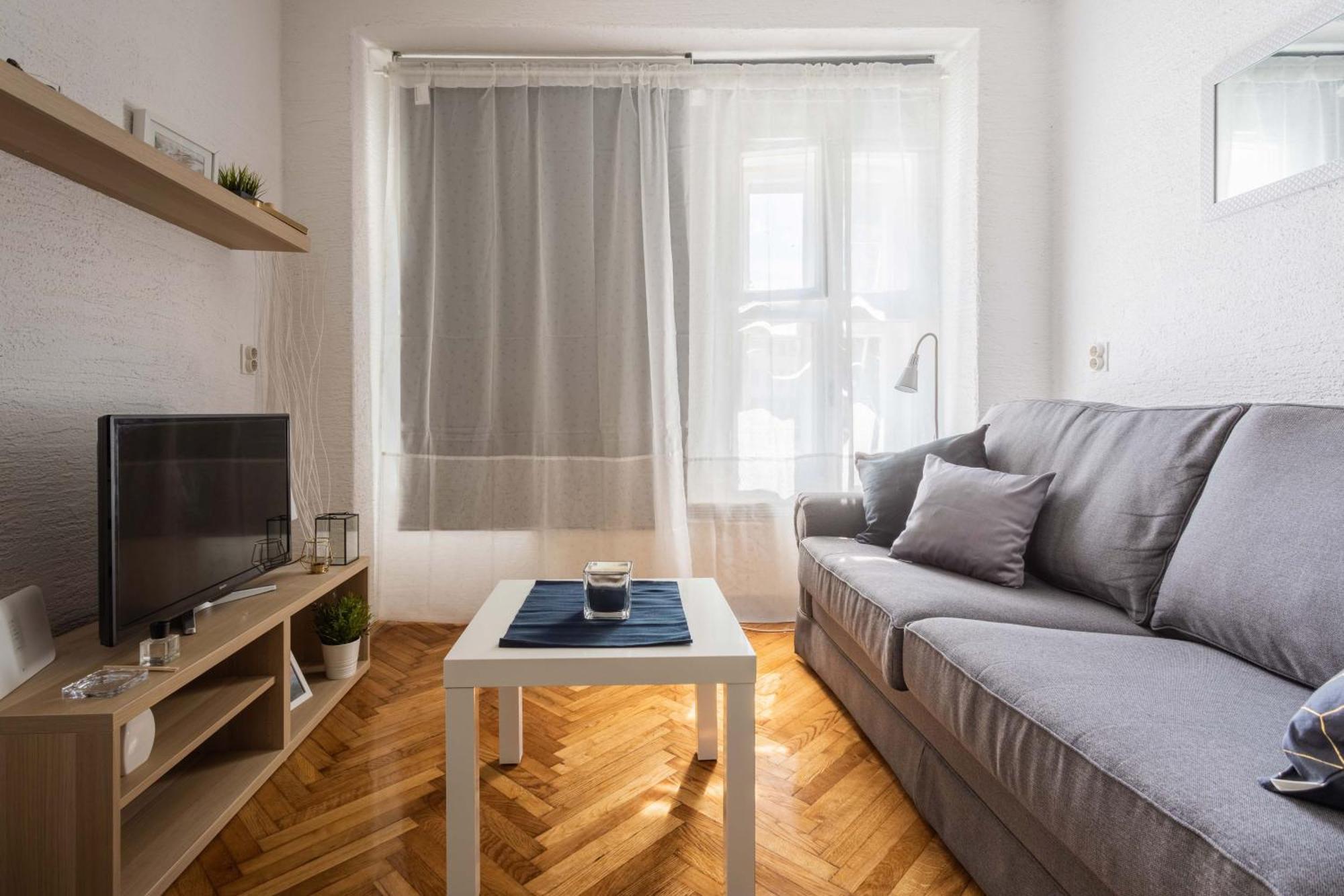 Apartment Petra By Blue Apartments 萨格勒布 外观 照片